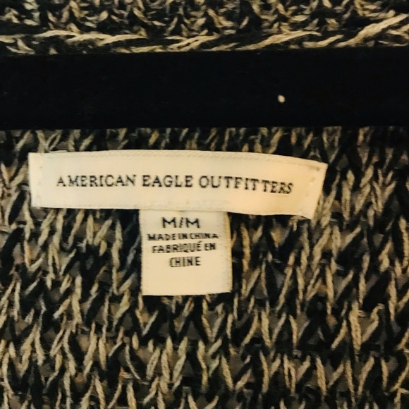 American Eagle Outfitters Open Weave Sweater Size Medium - Picture 4 of 4